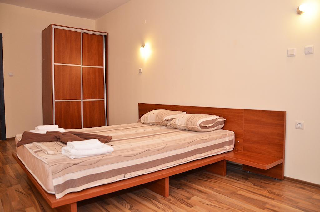 Ivtour Apartments In Yalta Complex Golden Sands Quarto foto